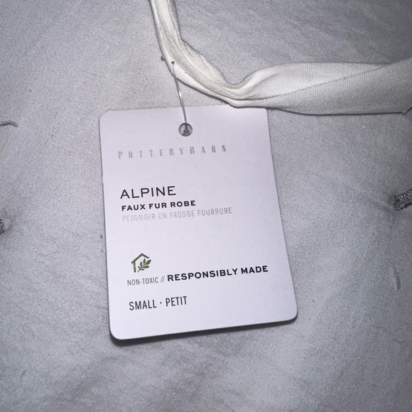 Pottery Barn Robe - Picture 8 of 8